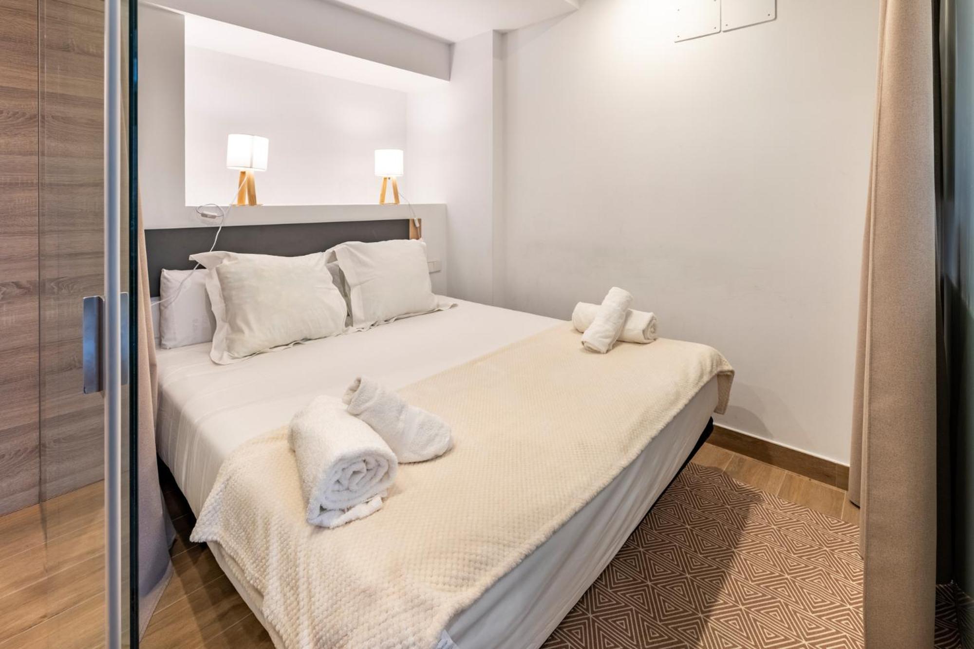 General Oraa - Darya Living Apartment Madrid Bagian luar foto