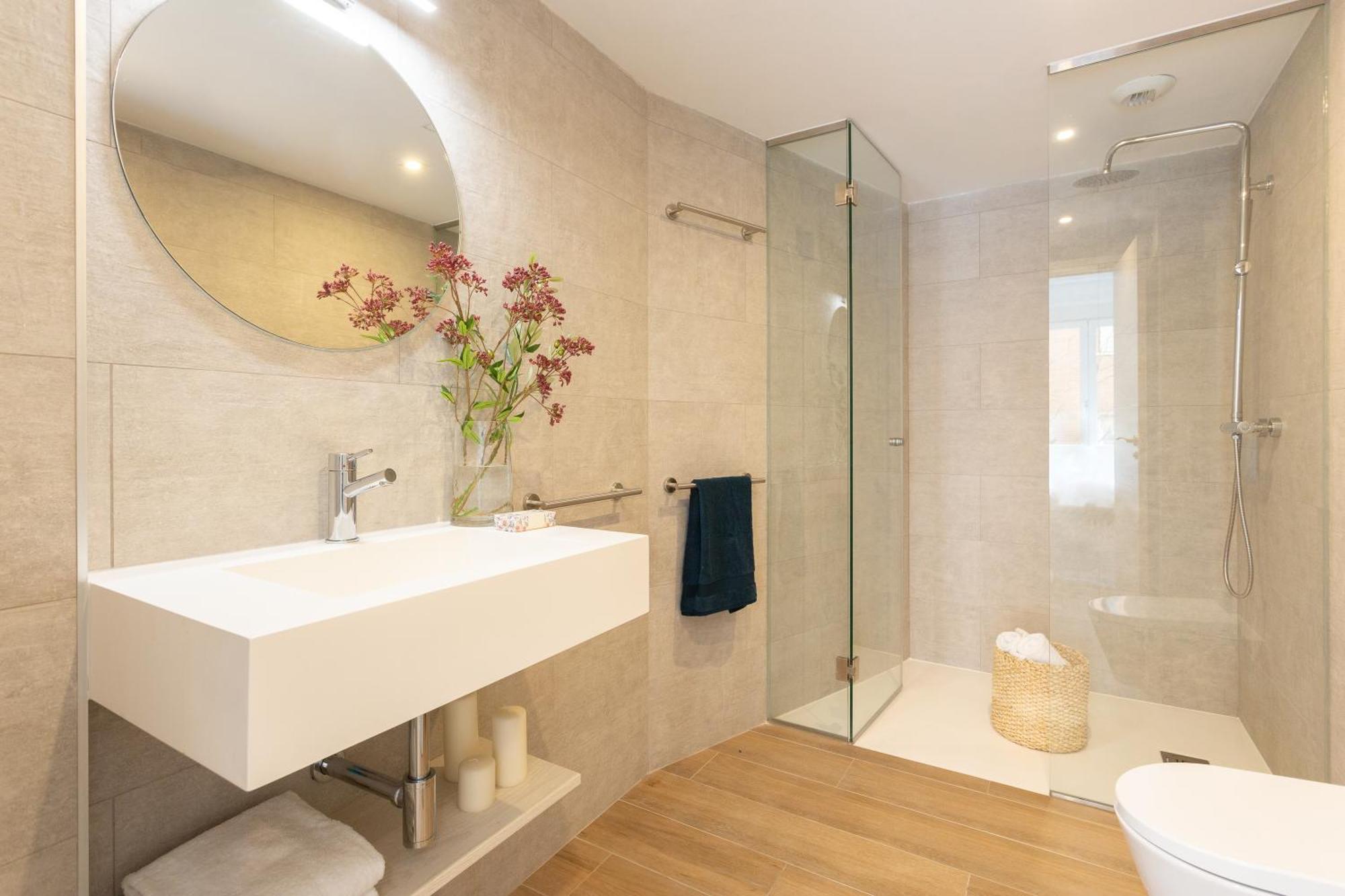 General Oraa - Darya Living Apartment Madrid Bagian luar foto