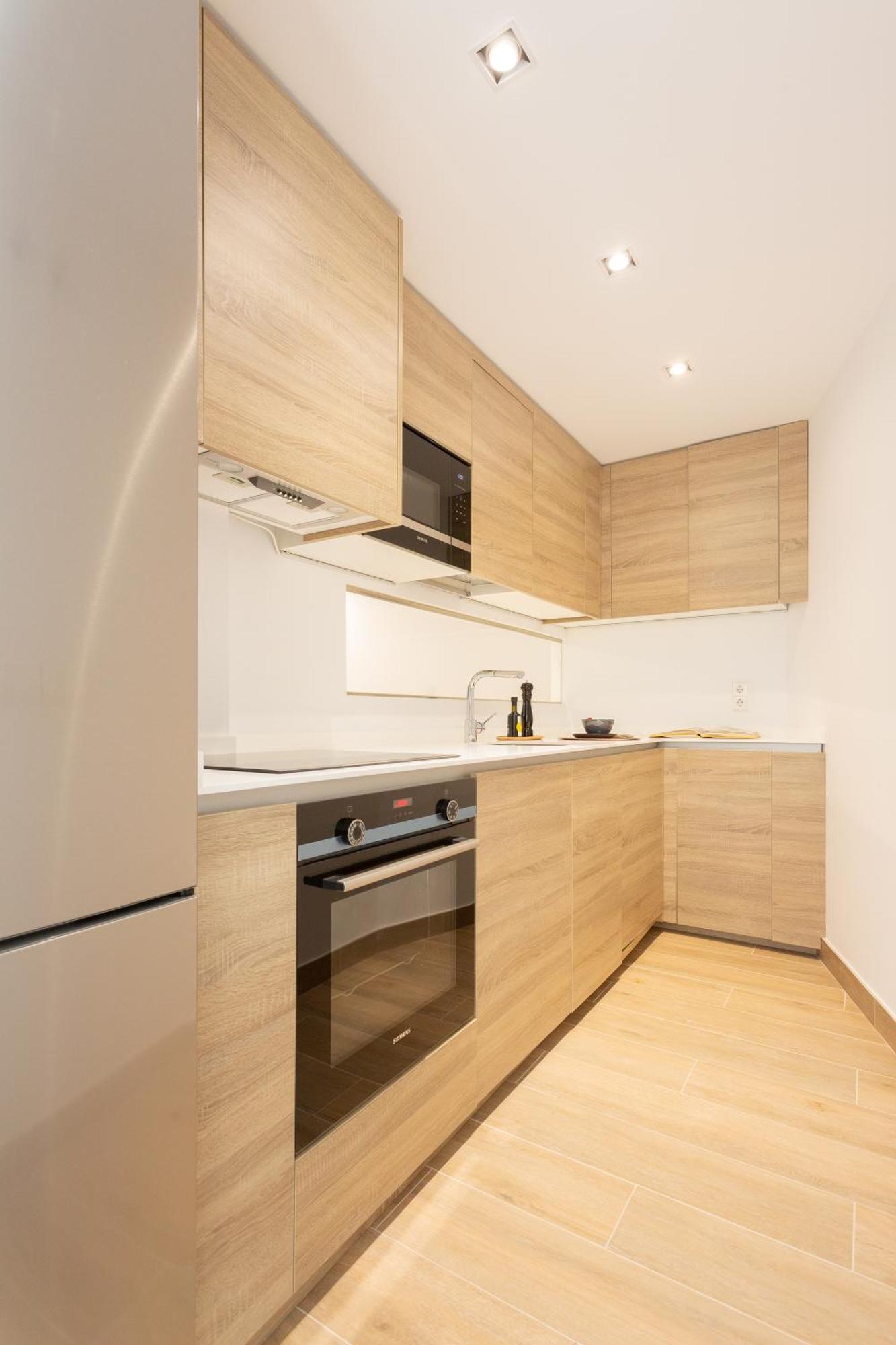 General Oraa - Darya Living Apartment Madrid Bagian luar foto